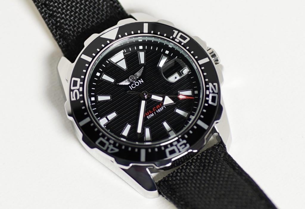 ICON heren horloge - Echte leren band - Waterdicht - 44mm - Zwart/Zilver